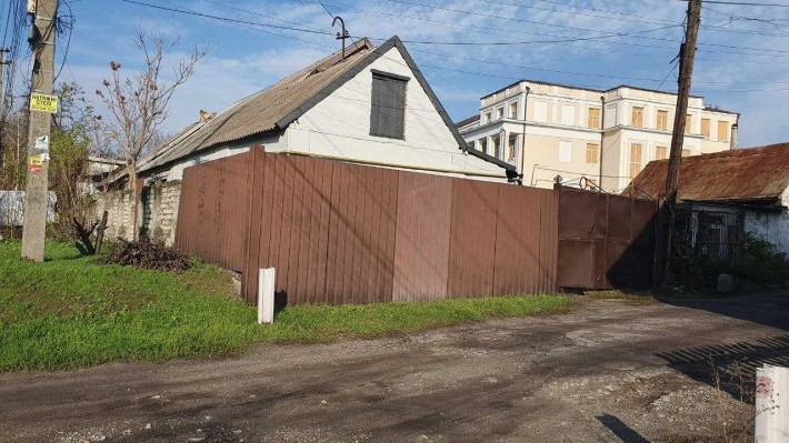 Продам частину будинку пр. Свободи - фото 1