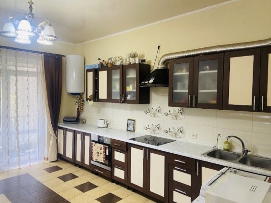 Продаж будинку у Брюховичах Львів