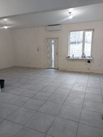 Продам новобудову на Комарова - фото 1