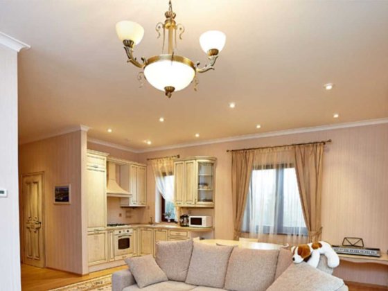 продам просторий будинок район на правому березі, вул. Теліги. Запоріжжя