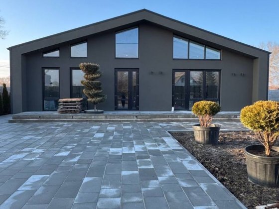 Продаж Сучасного  стильного будинку у топовому районі Лівого берега Днепр