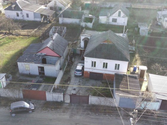 Продам 2а дома на одном участке на ж/м Фрунзенский (левобережный) Дніпро