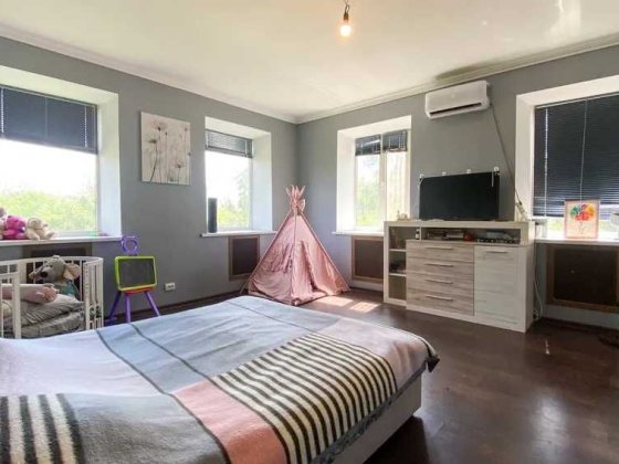 Продаж будинку 6к Ломовський
Штормова вул. Днепр