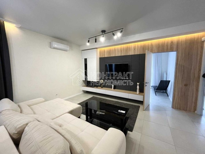 Дом Дуплекс Павлово Поле Таунхаус 23 Августа - фото 1