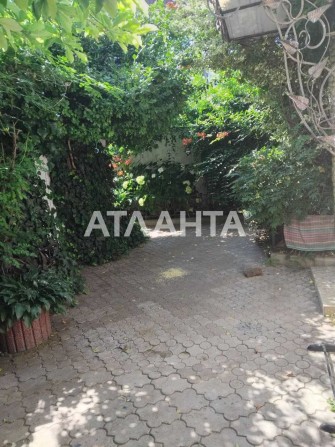 Продам два красивых дома  на одном участке с ландшафтным дизайном - фото 1