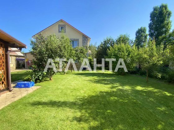 Дом с классическим ремонтом на 10 сотках в Царском селе Одесса