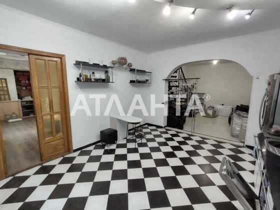 Двухэтажный дом с ремонтом на Молдаванке Одесса