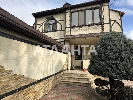 Добротный дом на 20 сотках на Золотой горке Одесса