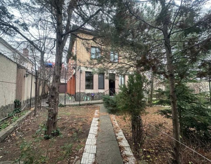 Просторный дом в “Золотом треугольнике”—для жизни, в которой есть всё! - фото 1