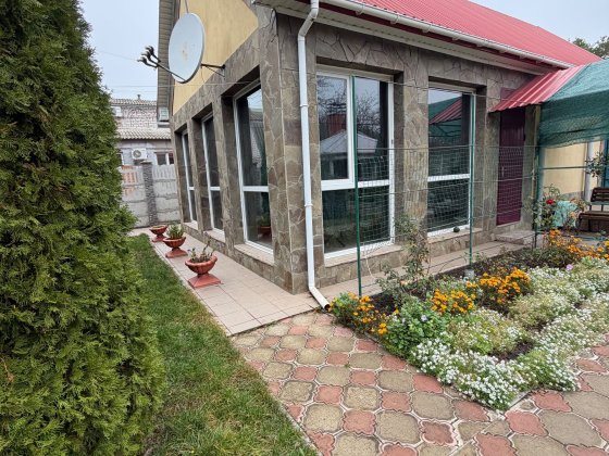 Продам двухэтажный дом  в дачному кооперативе в Матвеевке Николаев