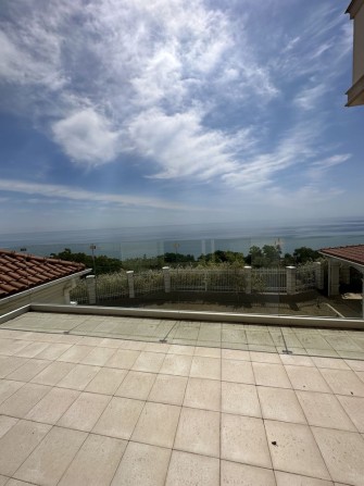 Без комиссии.Продажа дома.линия моря. Французский бульвар. - фото 1