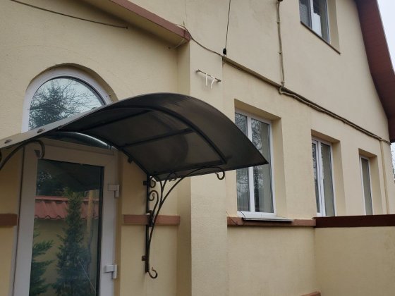 Продам 2 поверховий будинок  в престижному місці Корабельного району Николаев