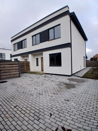 Дуплекс з великою ділянкою, класним плануванням, без комісії - фото 1