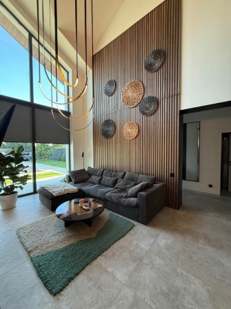 Современный  дом в стиле Барн Хаус на Б. Фонтане . Бассейн - фото 1