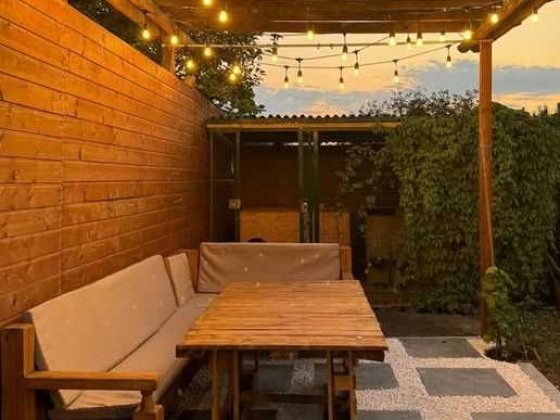 В продажу окремий  будинок з якісним ремонтом с.Крижанівка. Одеса