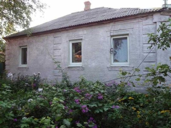 Продам добротный дом на ХТЗ. Харків