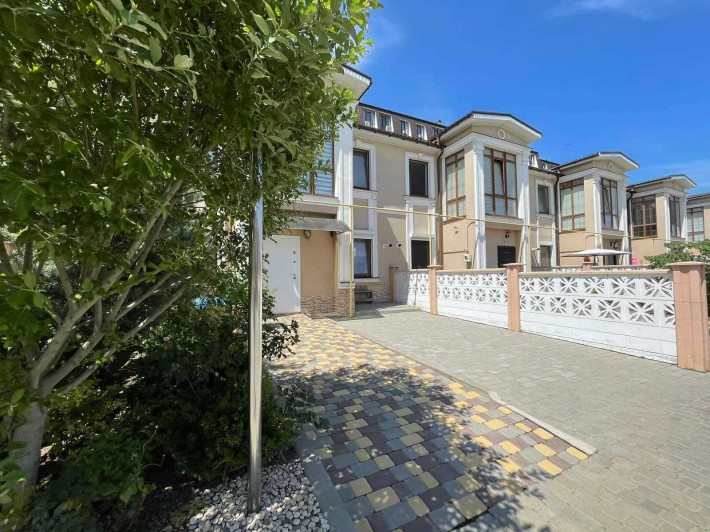 Клаб Марин Таунхаус  СРОЧНО - фото 1