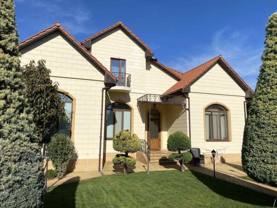 Продажа дома в Совиньоне , рядом сосновая роща