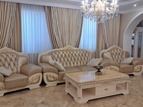 В продаже уютный дом с мебелью и техникой в закрытом поселке Совиньон. Одеса