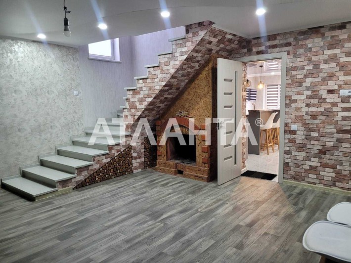 Современный дом с ремонтом, мебелью и техникой - фото 1