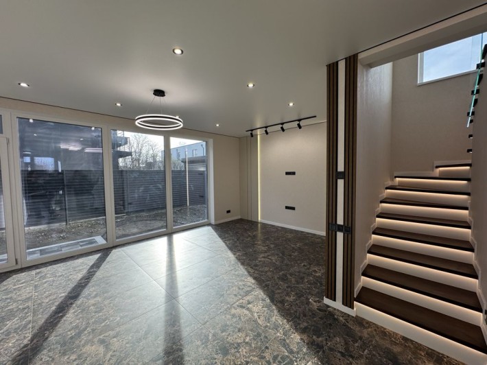 Продаж дуплексу / ремонт/ 120м2/ Петропавлівська Борщагівка/Ліцей 1 - фото 1