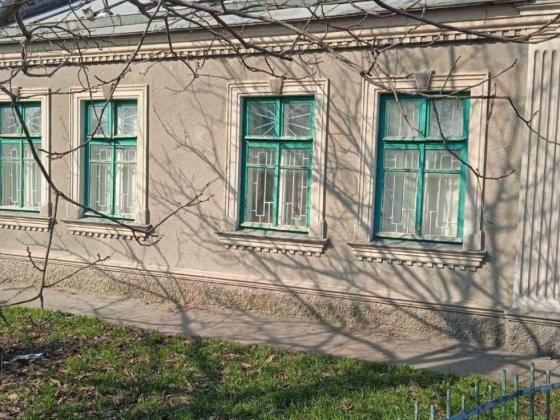 Отдельно стоящий дом с городскими коммуникациями на Слободке (216-544) Одеса