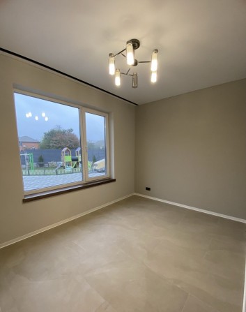 Сучасний таунхаус Соф.Борщагівка!  З ремонтом !Без Комісії! - фото 1