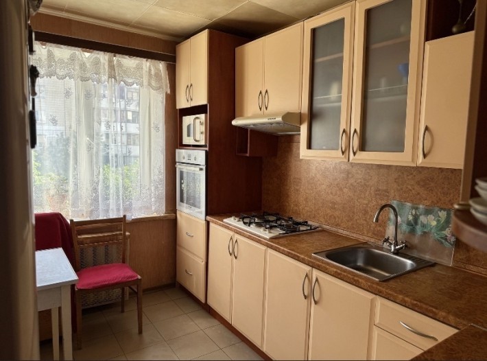 Без % Продаж 4к квартири по вулиці Малокитаївська 7 - фото 1