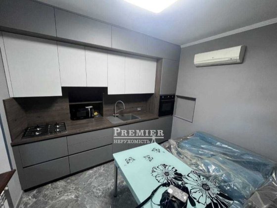 Будинок 87 м² з капітальним ремонтом та меблями в Одесі Одеса