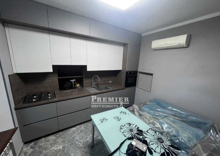 Будинок 87 м² з капітальним ремонтом та меблями в Одесі - фото 1