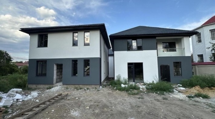 Дома 140м2 в Червовом Хуторе - фото 1