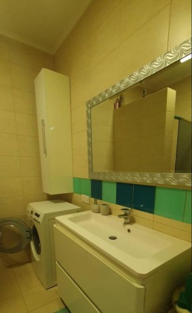 Продам 3 поверховий будинок . - фото 1