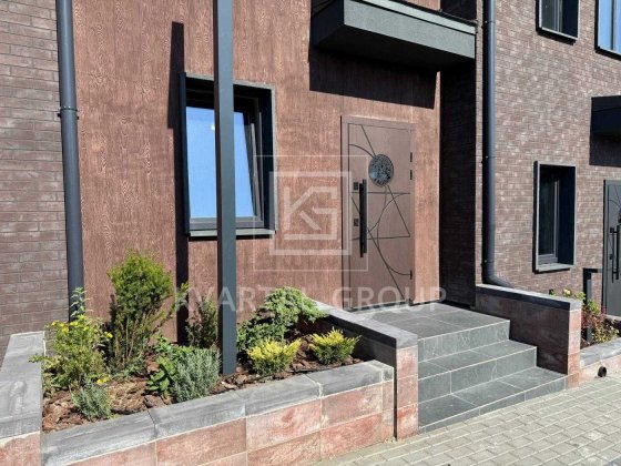 Таунхаус без ремонта Петропавлівська Борщагівка Петропавловская Борщаговка