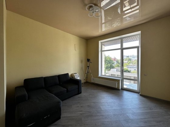 Двухэтажный дом 180 м² с ремонтом и участком 3,6 сотки Одеса