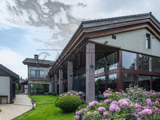 Продажа дома с ремонтом 1200м2 Софиевская Борщаговка Вишневое Крюковщи Софиевская Борщаговка