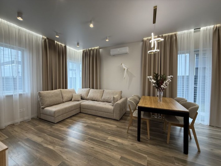 Чудовий варіант для особистого проживання. Таун, дуплекс з ремонтом - фото 1