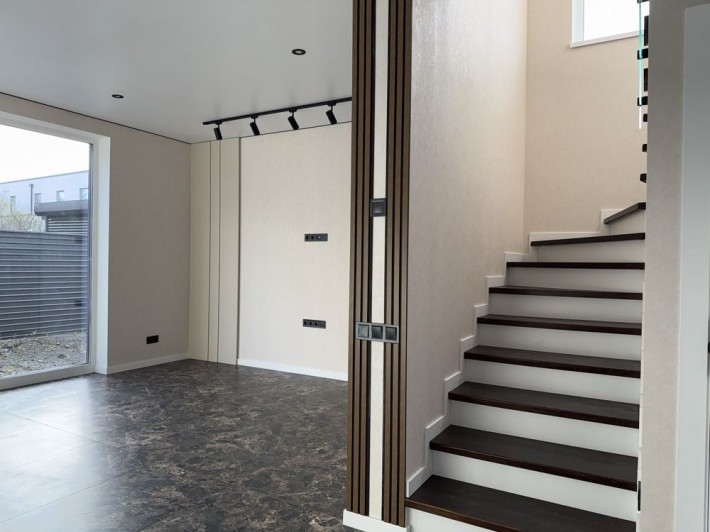 Дуплекс з ремонтом біля Ліцей1 - фото 1