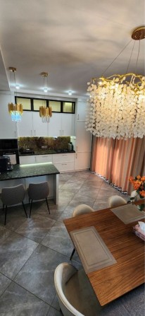 Стильный хозяйский новый дом в кооперативе - фото 1