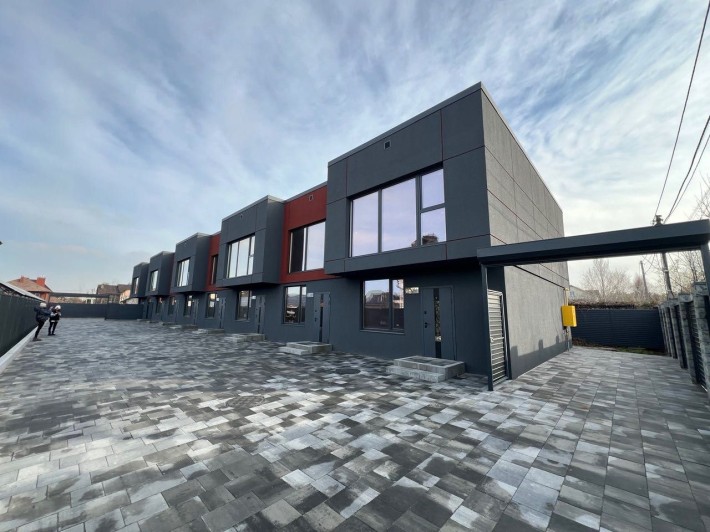 Таунхаус в Софіївський Борщагівці 90 м. кв. 2 сотки БЕЗ КОМІСІЇ - фото 1