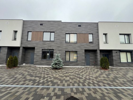 Таунхаус з ремонтом та меблями в зручній локації 110 м.кв на Софіївці Софиевская Борщаговка