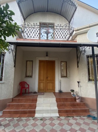 Продаю хороший   дом в Царском селе ( Перегон), бассейн с подогревом - фото 1