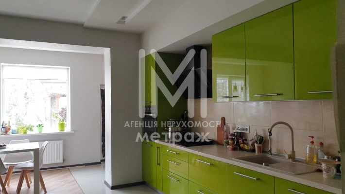 Продажа 3-х этажного дома 625м/р - фото 1