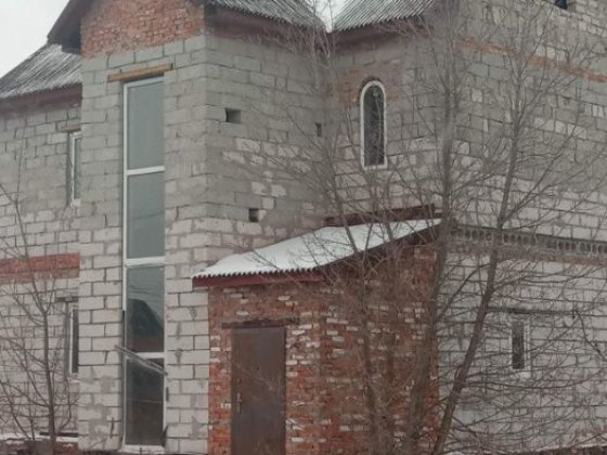 Ньютона Павленки свой Коттедж  15сот ( 7,5+7,5) 2- ЮР адреса! Дешево Харьков