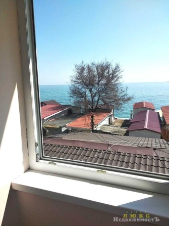 Продаётся трёхэтажный дом-дача  в элитном кооперативе Румб, Совиньон. - фото 1