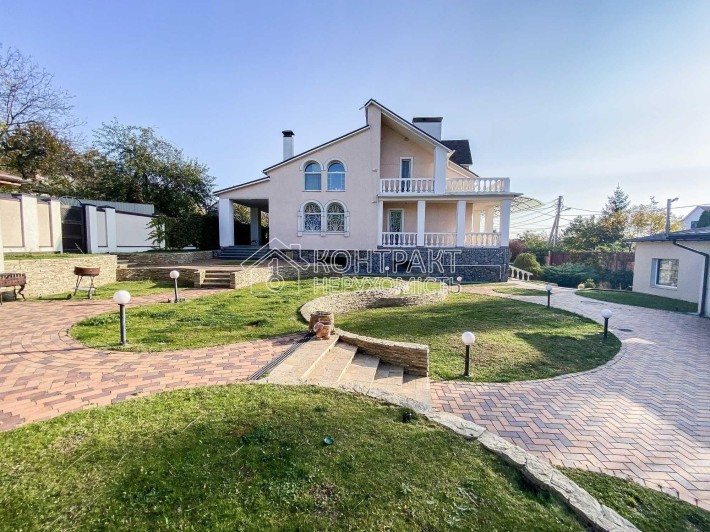 Продаж  розкішного будинку  у с. Лідне - фото 1