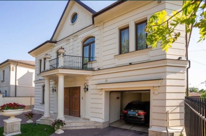 Продажа  дома на 7 ст. Фонтана с бассейном , 8 соток  , сауна , гараж, - фото 1