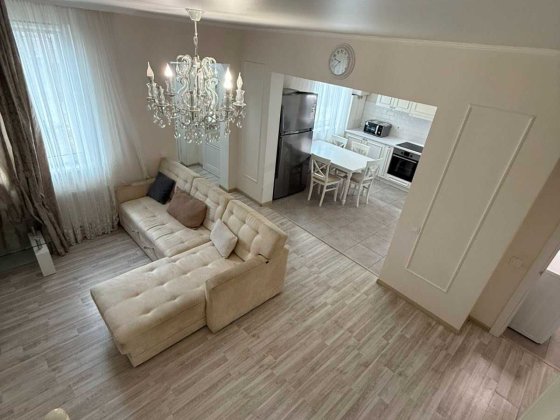 Продам коттедж на 411 батарее, евро, мебель , техника Одеса