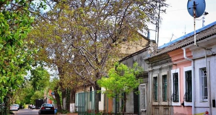 Продам дом в 10 минутах от центра города - фото 1