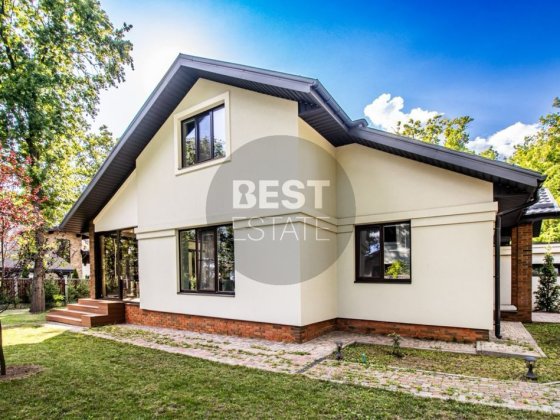 Продам 2-х поверховий будинок, КП Лісове Харьков