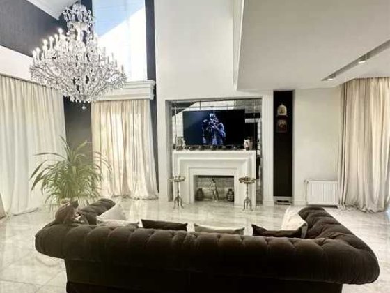 Продам дом ! ИСКЛЮЧИТЕЛЬНОЕ пр-ние! Холодная Гора- Залютино. 250м2+100 Харьков